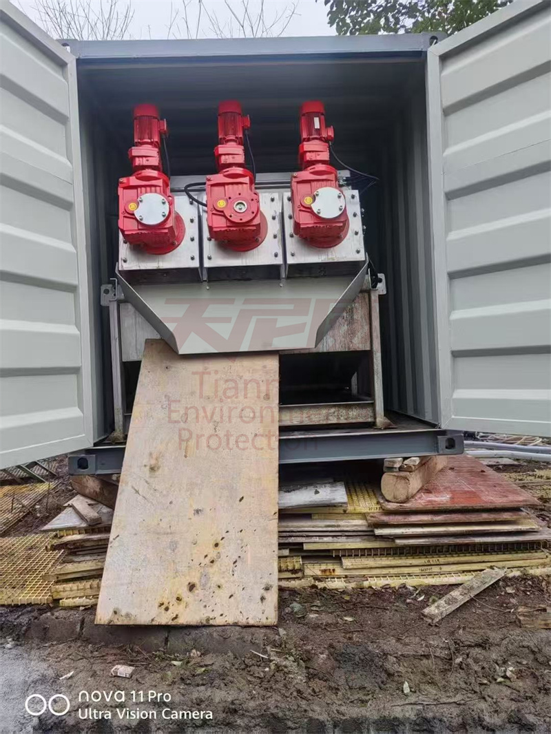 化粪池清理车与市政污泥清淤处置方案